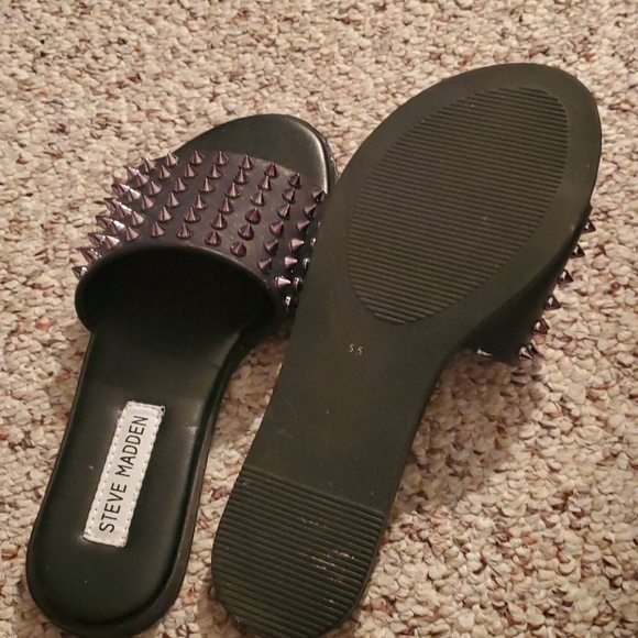 Steve Madden Farryn Shoes - Picture 2 of 5